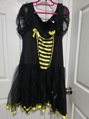 Black and Yellow Bee-Themed Plus Size Costume Dress